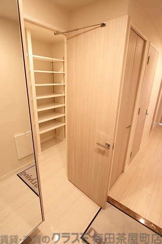 収納　ウォークインクローゼット　アトレ梅北