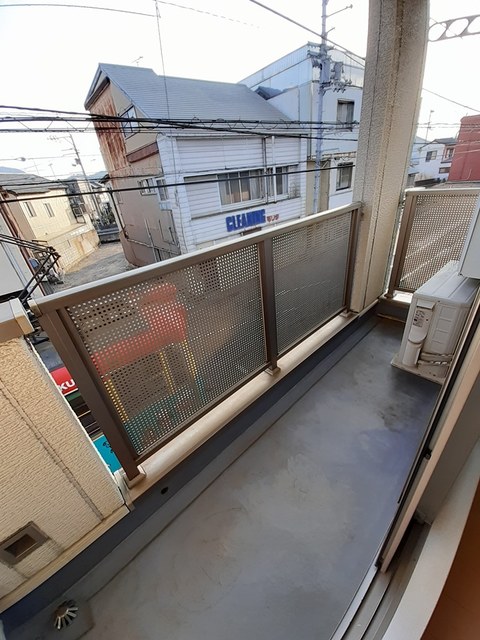 バルコニー　バルコニー