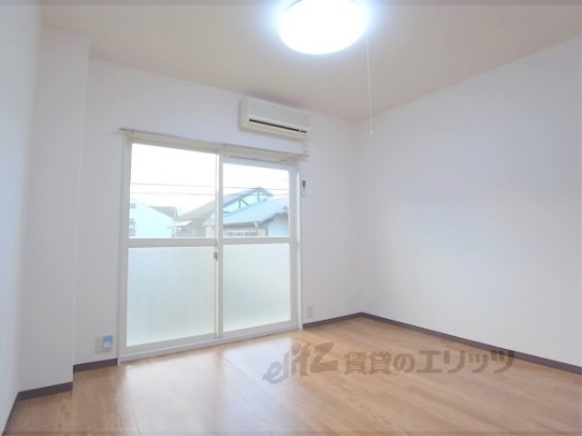 居室・リビング　居室