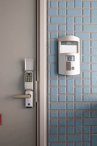 建物外観　デジタルキー