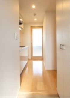 玄関　※同仕様写真