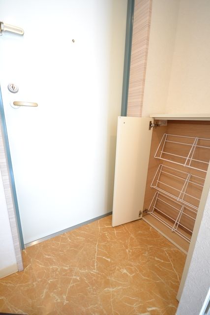 玄関　参考写真