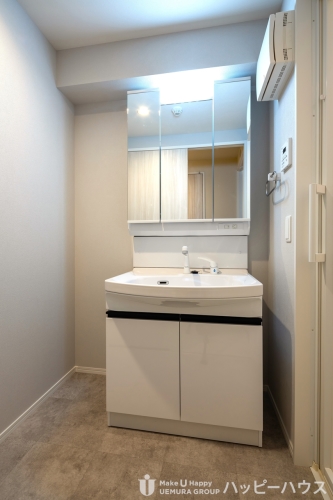 洗面設備　※別号室写真（現況を優先いたします。）