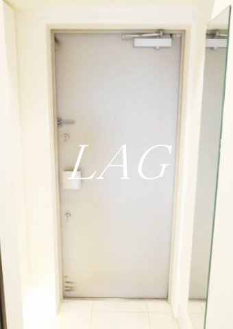 玄関　玄関です。