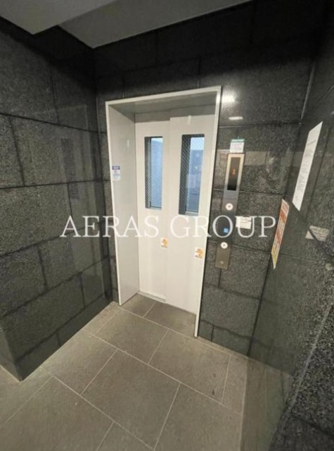 その他　エレベーター付き