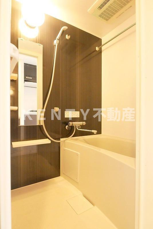 バス・シャワールーム　お風呂です