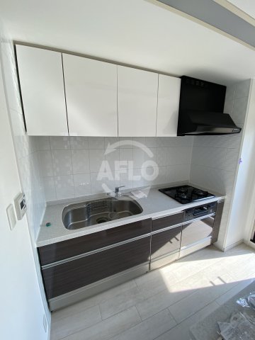 キッチン　カスタリアタワー肥後橋　３口グリル付きコンロ