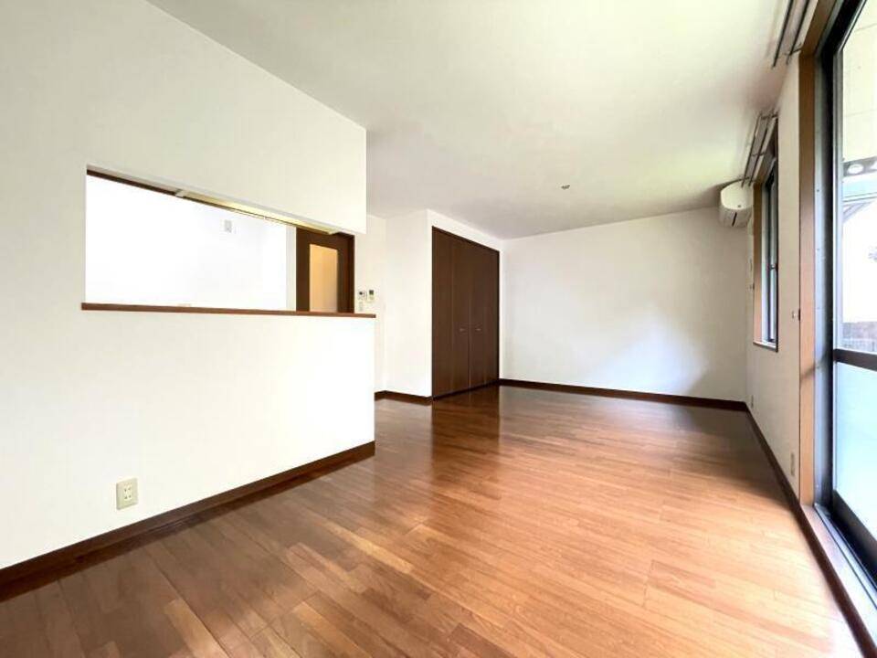 居室・リビング　リビング