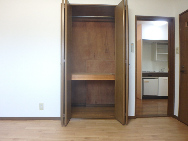 収納　収納スペース