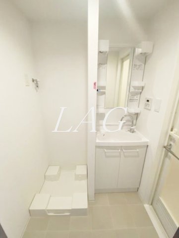 洗面設備　独立洗面台です。