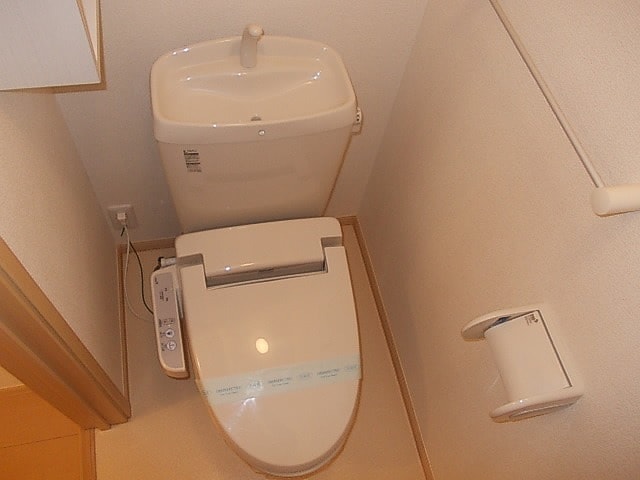 トイレ　写真は別のお部屋です。※現況を優先※現況を優先ください