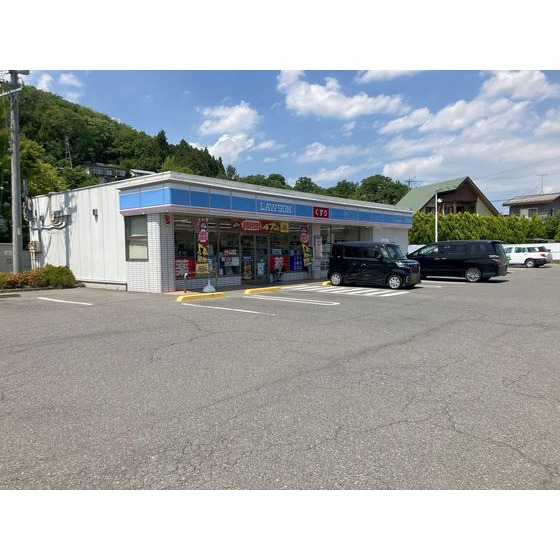 コンビニ　ローソン長野上松二丁目店（コンビニ）まで551m