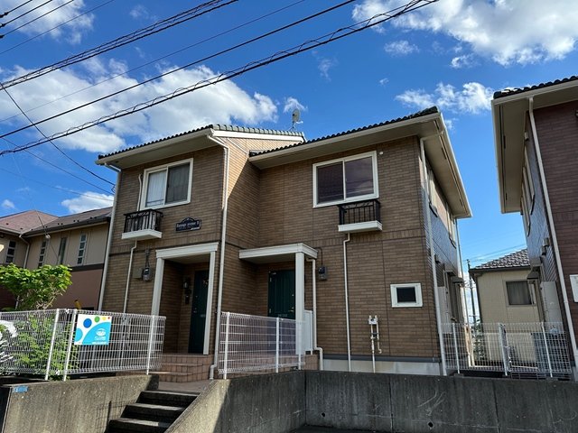 建物外観　ペットOK！小田急多摩線「栗平」駅まで徒歩8分！人気のテラス