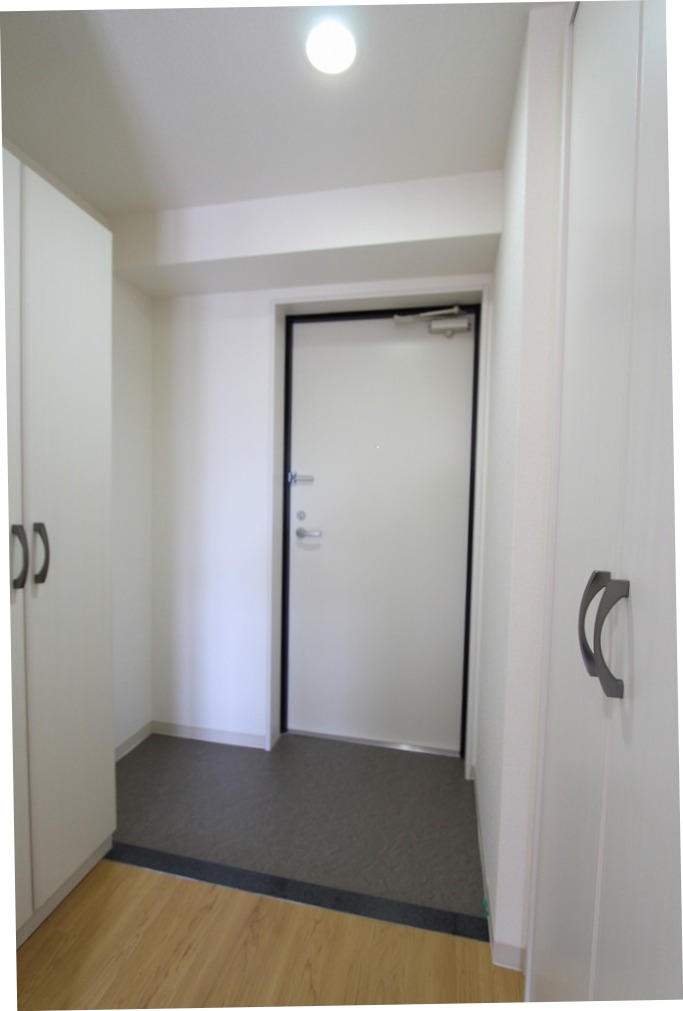 玄関　収納もある玄関です