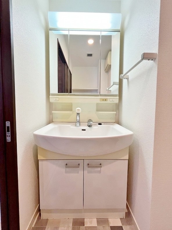 洗面設備　★洗面脱衣所/シャワー付き洗面台★