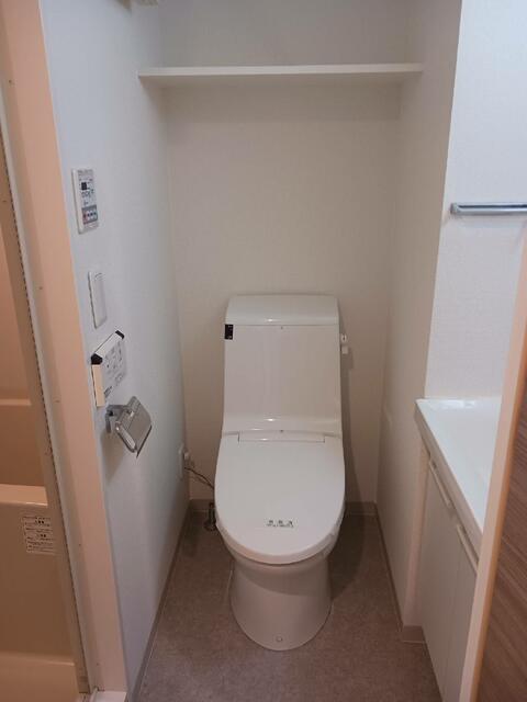 トイレ　※別部屋参考写真