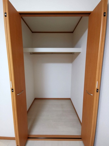 収納　クローゼット