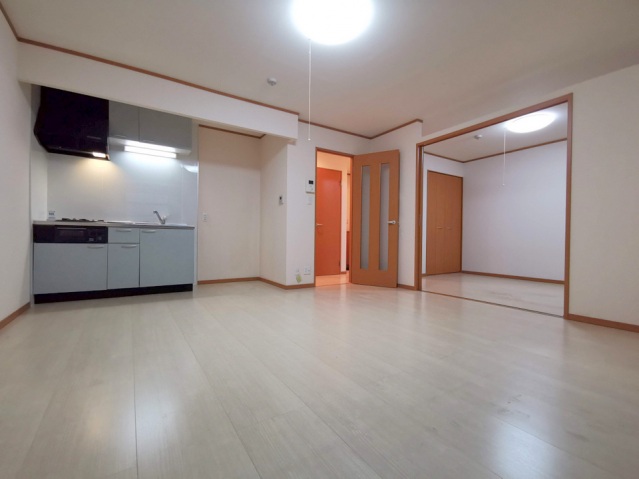 居室・リビング　広々リビング11.3帖