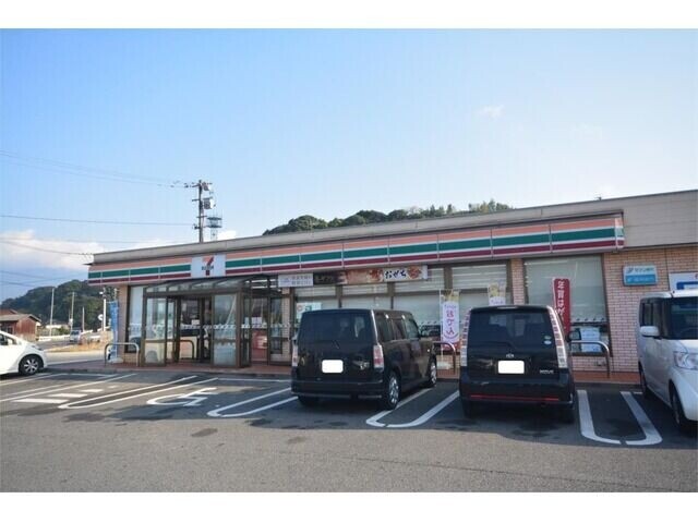 コンビニ　セブンイレブン田川金田店（コンビニ）まで723m