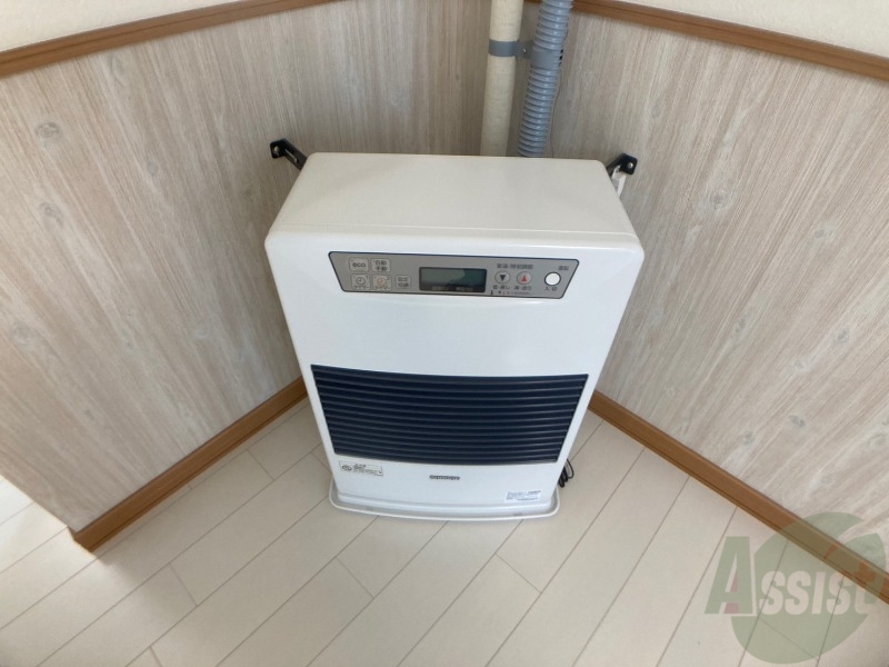 その他設備　灯油暖房がついており、寒い日も安心です！