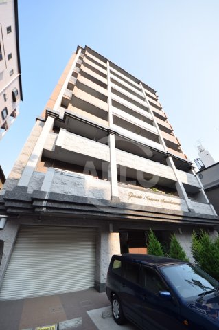 建物外観　グランデカワノ真田山　外観