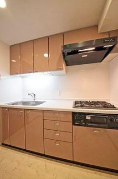 キッチン　※室内参考画像