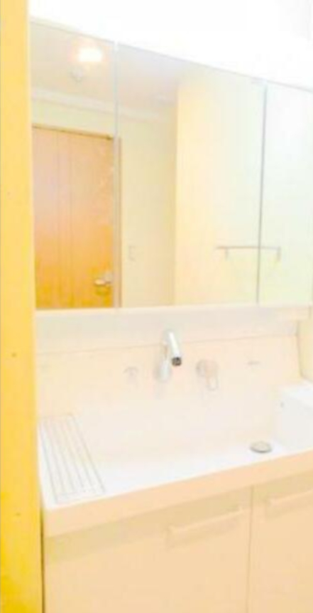 洗面設備　※室内参考画像