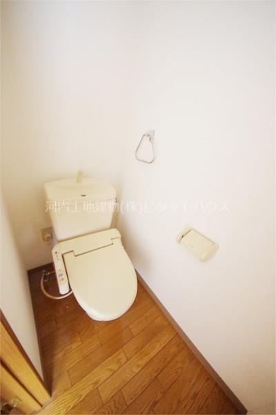 トイレ　シャワートイレ