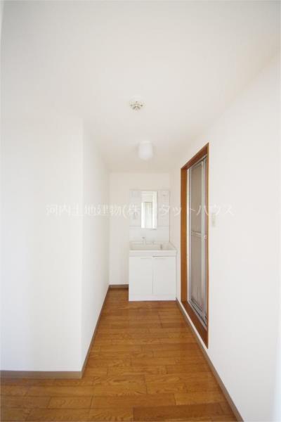 洗面設備　洗髪洗面化粧台