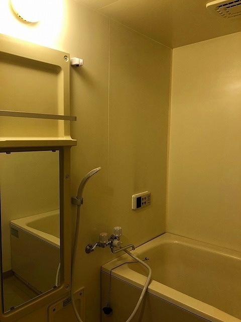 バス・シャワールーム　追い焚き付き