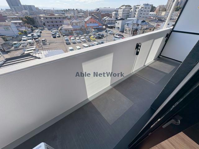 バルコニー　同型タイプ4F　現況優先