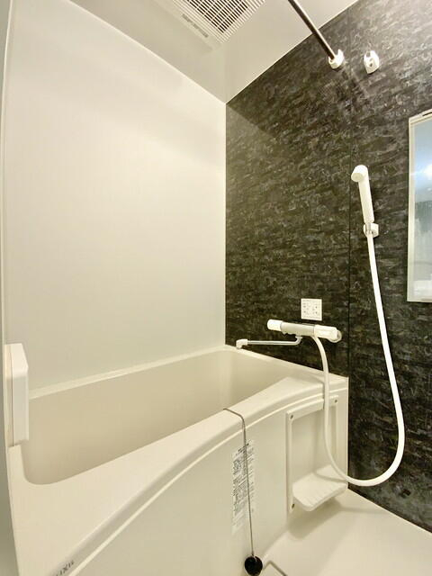 バス・シャワールーム　別部屋参考写真