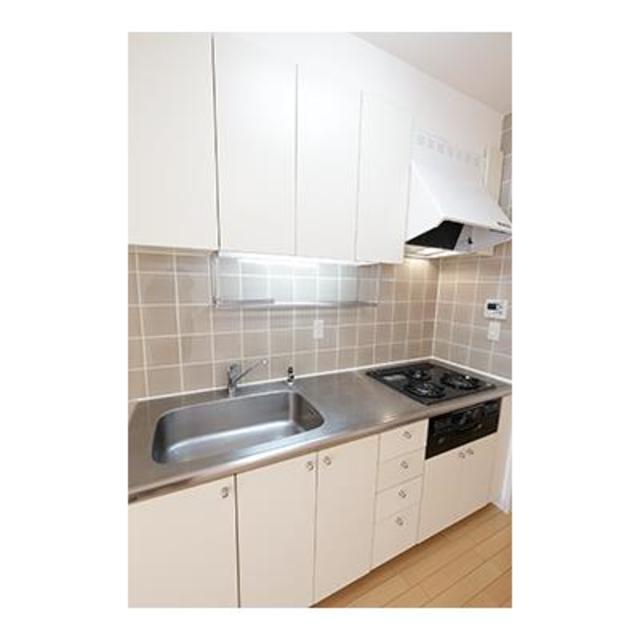 キッチン　※写真は同タイプ住戸です。