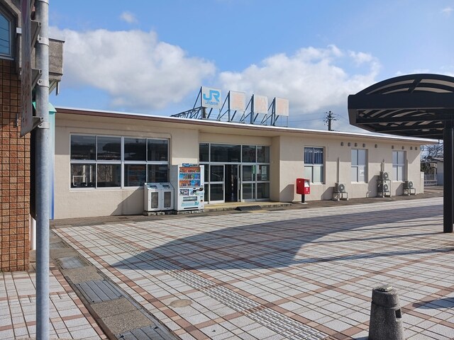 その他　高松駅（その他）まで2300m