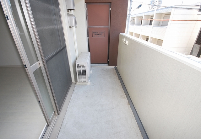 バルコニー　バルコニー