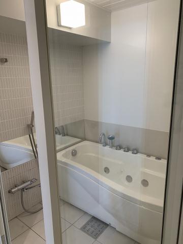 コンビニ　セブンイレブン（コンビニ）まで262m