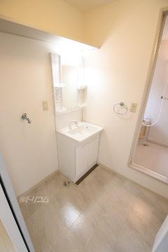 洗面設備　洗髪洗面化粧台（イメージ）