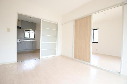 居室・リビング　室内（イメージ）