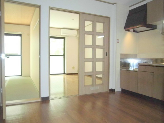 居室・リビング　★ＤＫ６帖★