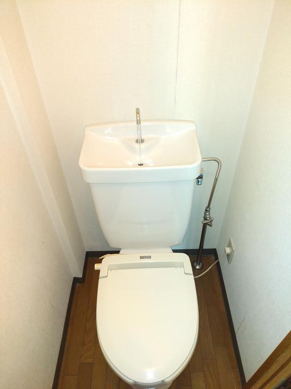 トイレ　バストイレ別