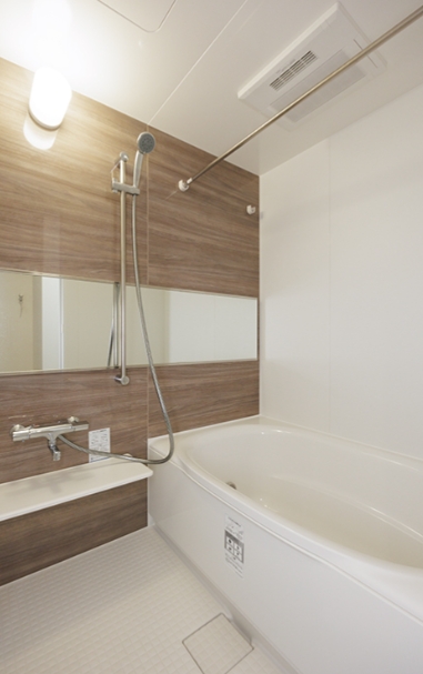 バス・シャワールーム　☆ゆったりスペース☆