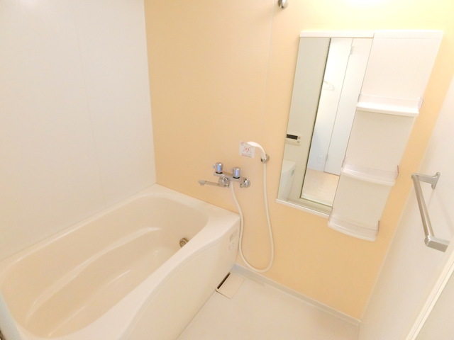 バス・シャワールーム　★追い焚き機能★浴室乾燥機★