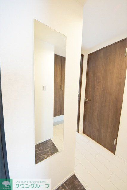 玄関　お部屋探しは株式会社　タウンハウジング　までお気軽にお問合…