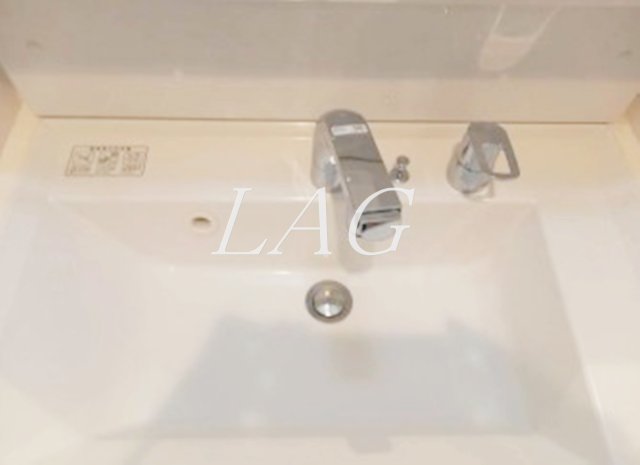 洗面設備　洗面台です。