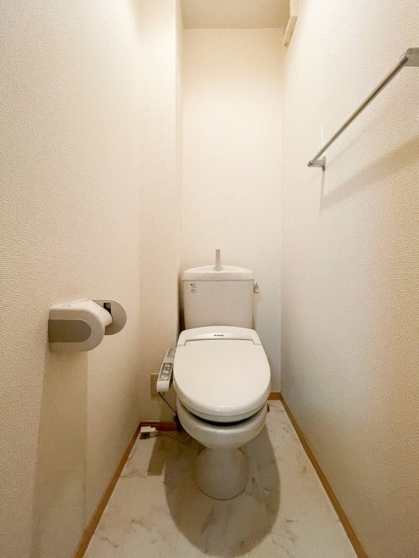 トイレ　図面と現状に相違がある場合には現状を優先