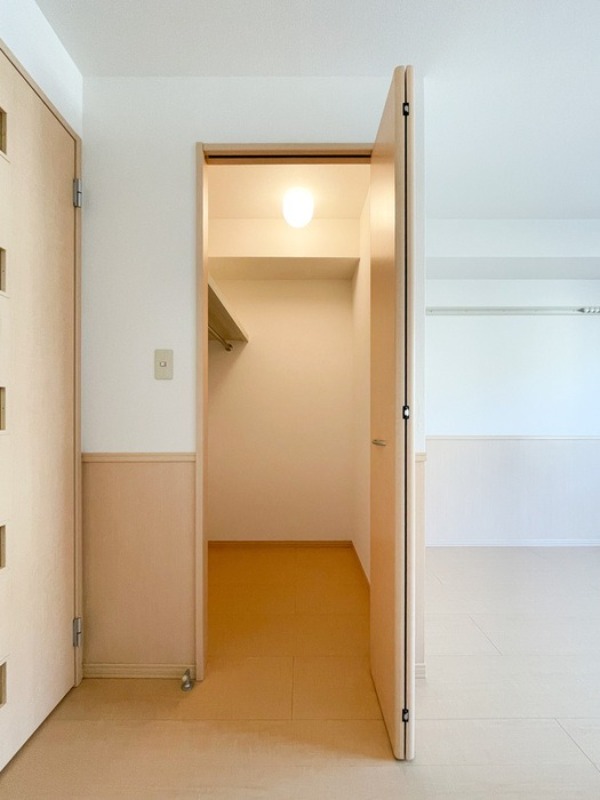 収納　図面と現状に相違がある場合には現状を優先