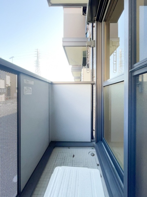 バルコニー　図面と現状に相違がある場合には現状を優先