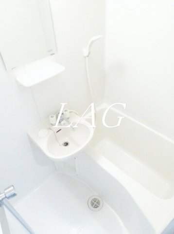 バス・シャワールーム　お風呂です。