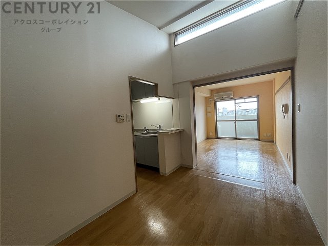 居室・リビング　エアコン付きで初期費用を抑えられます！