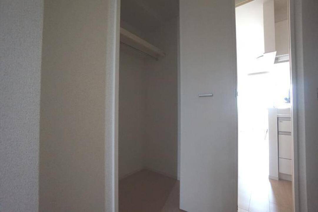 収納　クローゼット